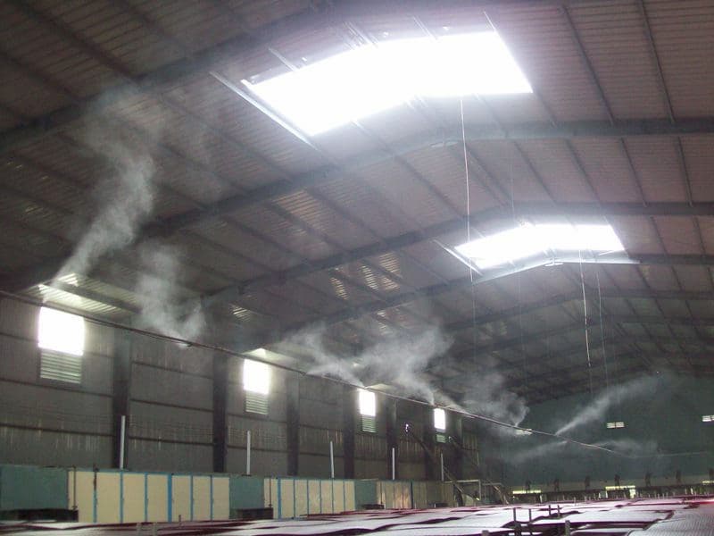 Phương pháp phun sương làm mát mái tôn